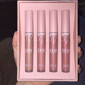 KKWXKYLIE CREME LIQUID LIPSTICKS